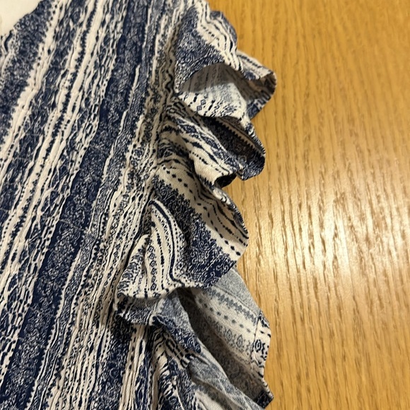 Arula Size B Dress - Picture 5 of 6